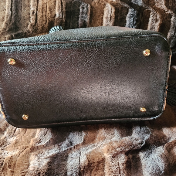 JEN & CO. Hobo Boho Bag - Shoulder Bag Olivia Animal Print Contrast Strap - Picture 7 of 16